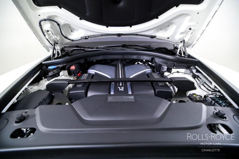 New-2025-Rolls-Royce-Black-Badge-Cullinan