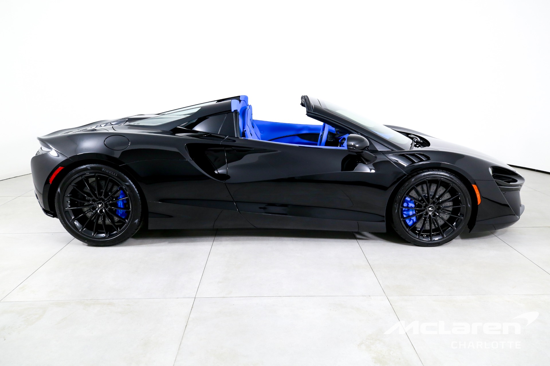 New 2025 McLaren Artura Spider  | Charlotte, NC