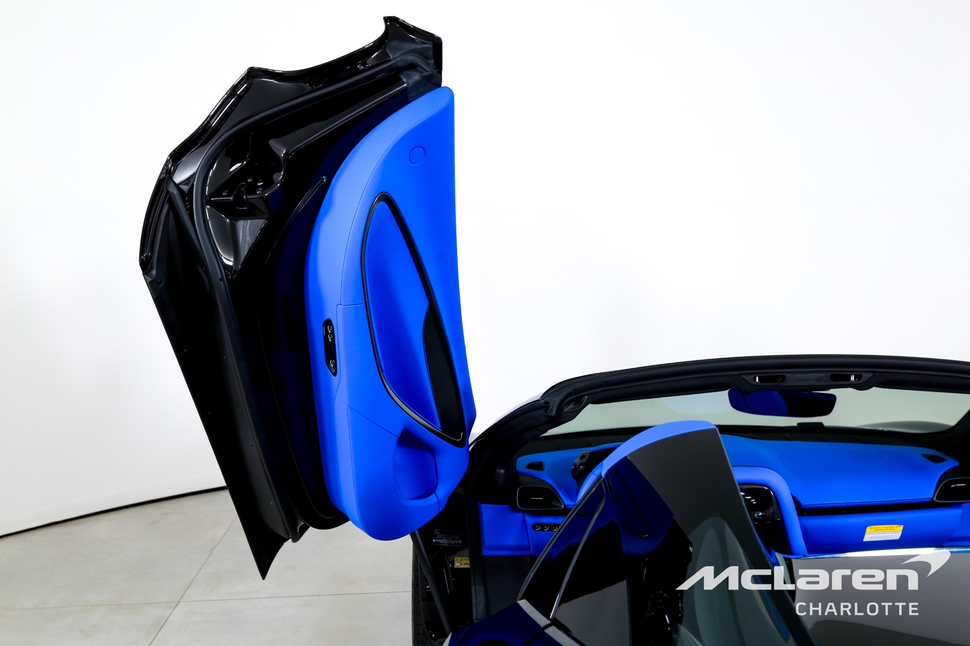 New 2025 McLaren Artura Spider  | Charlotte, NC