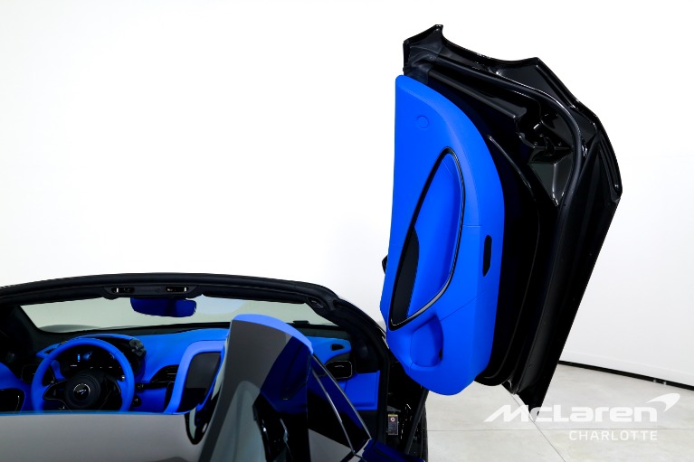 New-2025-McLaren-Artura-Spider