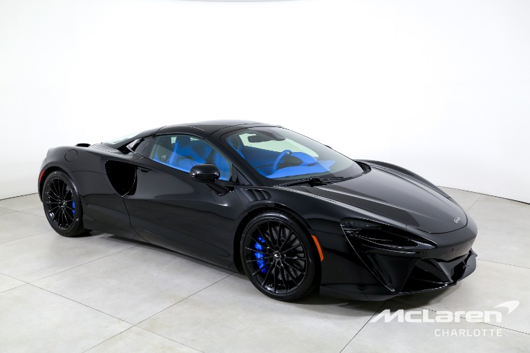 New-2025-McLaren-Artura-Spider