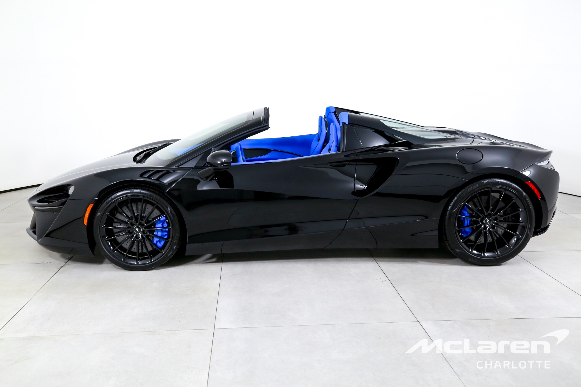 New 2025 McLaren Artura Spider  | Charlotte, NC
