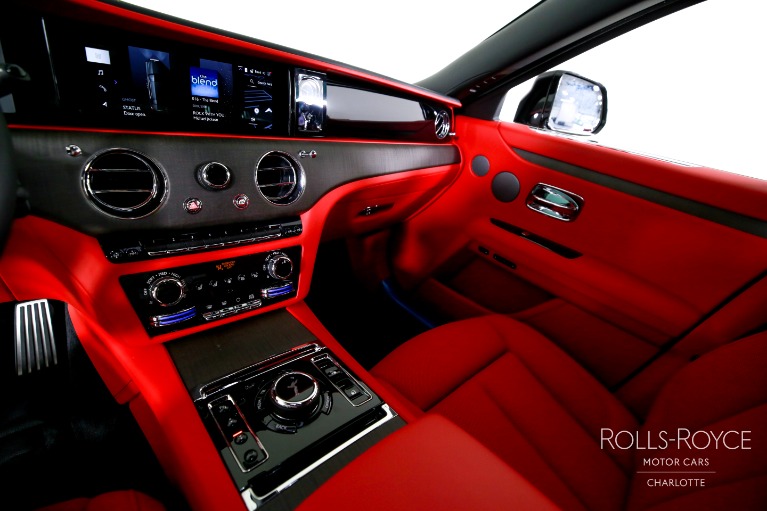 New-2025-Rolls-Royce-Ghost