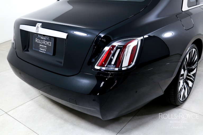 New-2025-Rolls-Royce-Ghost