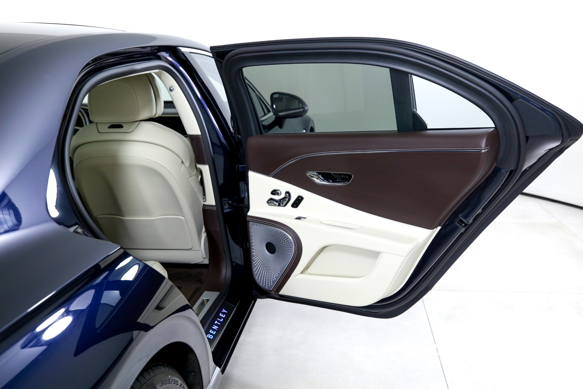 Used 2020 Bentley Flying Spur W12 | Charlotte, NC