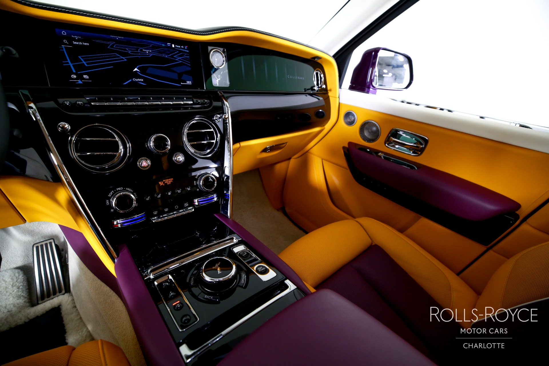 Used 2025 Rolls-Royce Cullinan  | Charlotte, NC