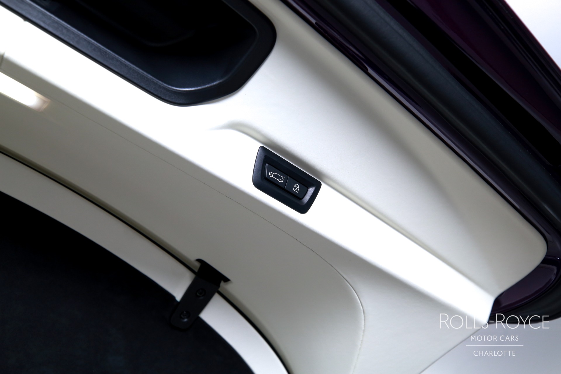 Used 2025 Rolls-Royce Cullinan  | Charlotte, NC