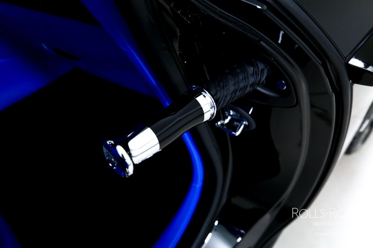 New-2025-Rolls-Royce-Black-Badge-Spectre