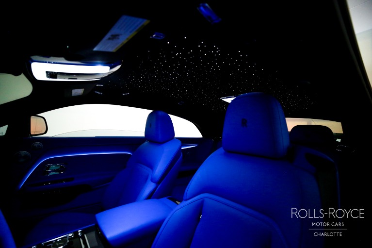 New-2025-Rolls-Royce-Black-Badge-Spectre