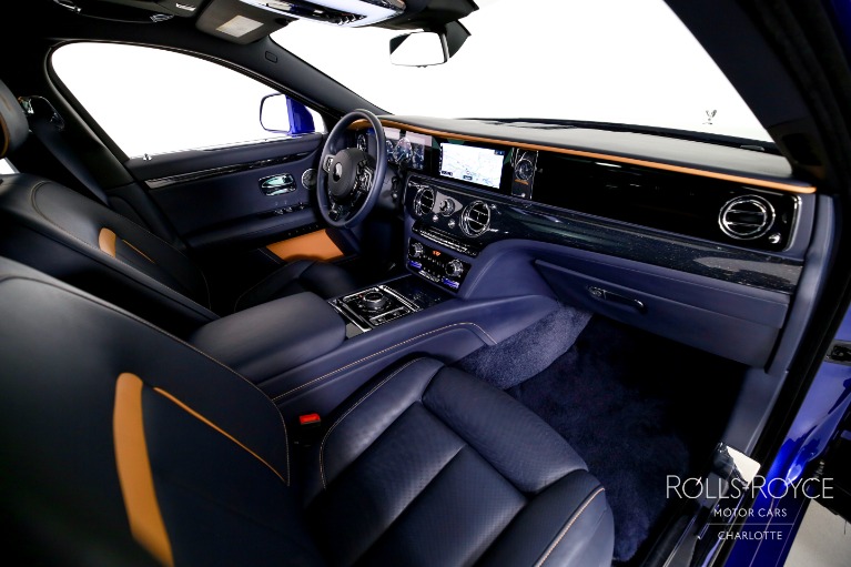 Used-2022-Rolls-Royce-Ghost