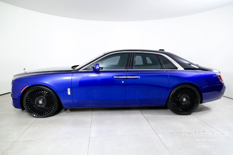 Used-2022-Rolls-Royce-Ghost