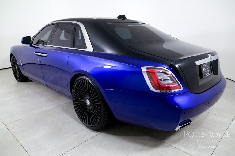 Used-2022-Rolls-Royce-Ghost