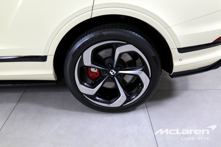 Used-2023-Bentley-Bentayga-S-V8