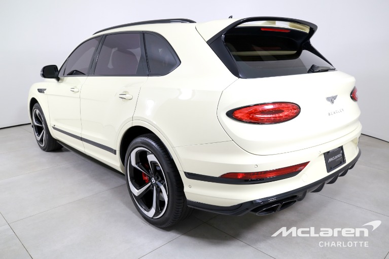 Used-2023-Bentley-Bentayga-S-V8