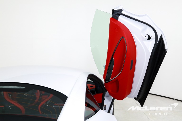 Used-2025-McLaren-Artura