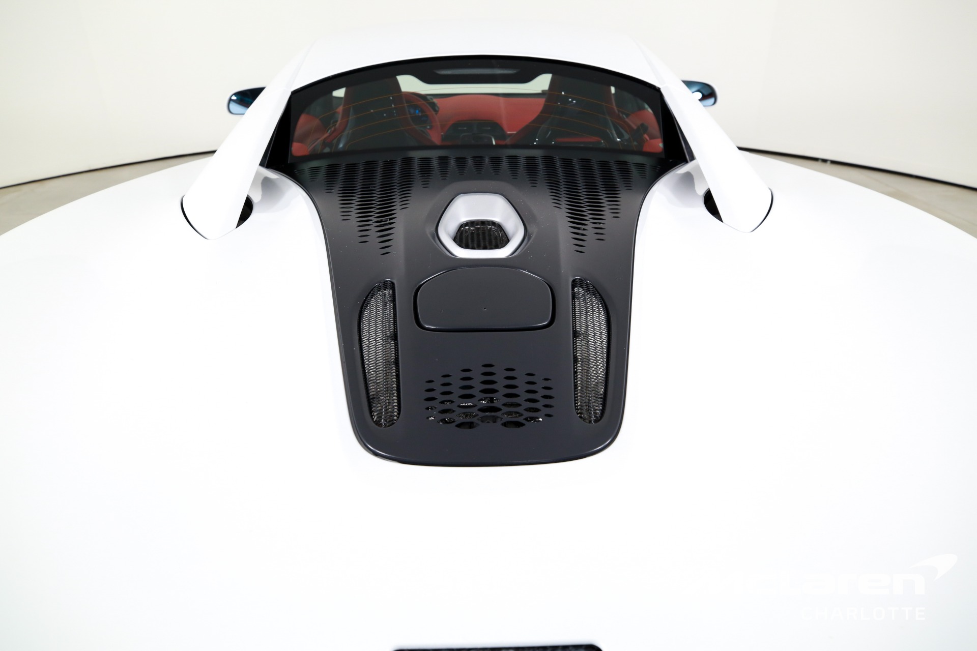 New 2025 McLaren Artura | Charlotte, NC