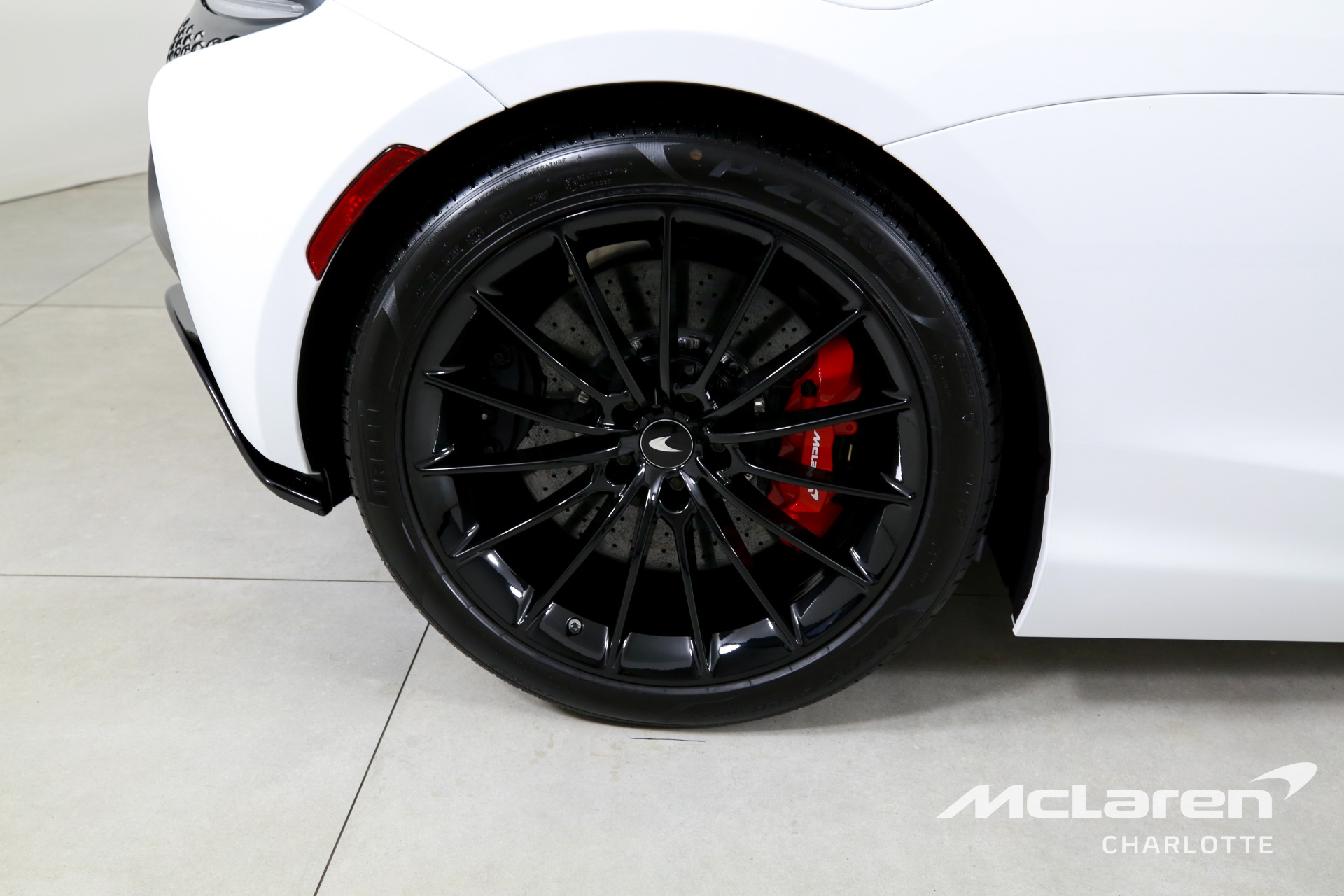 New 2025 McLaren Artura | Charlotte, NC