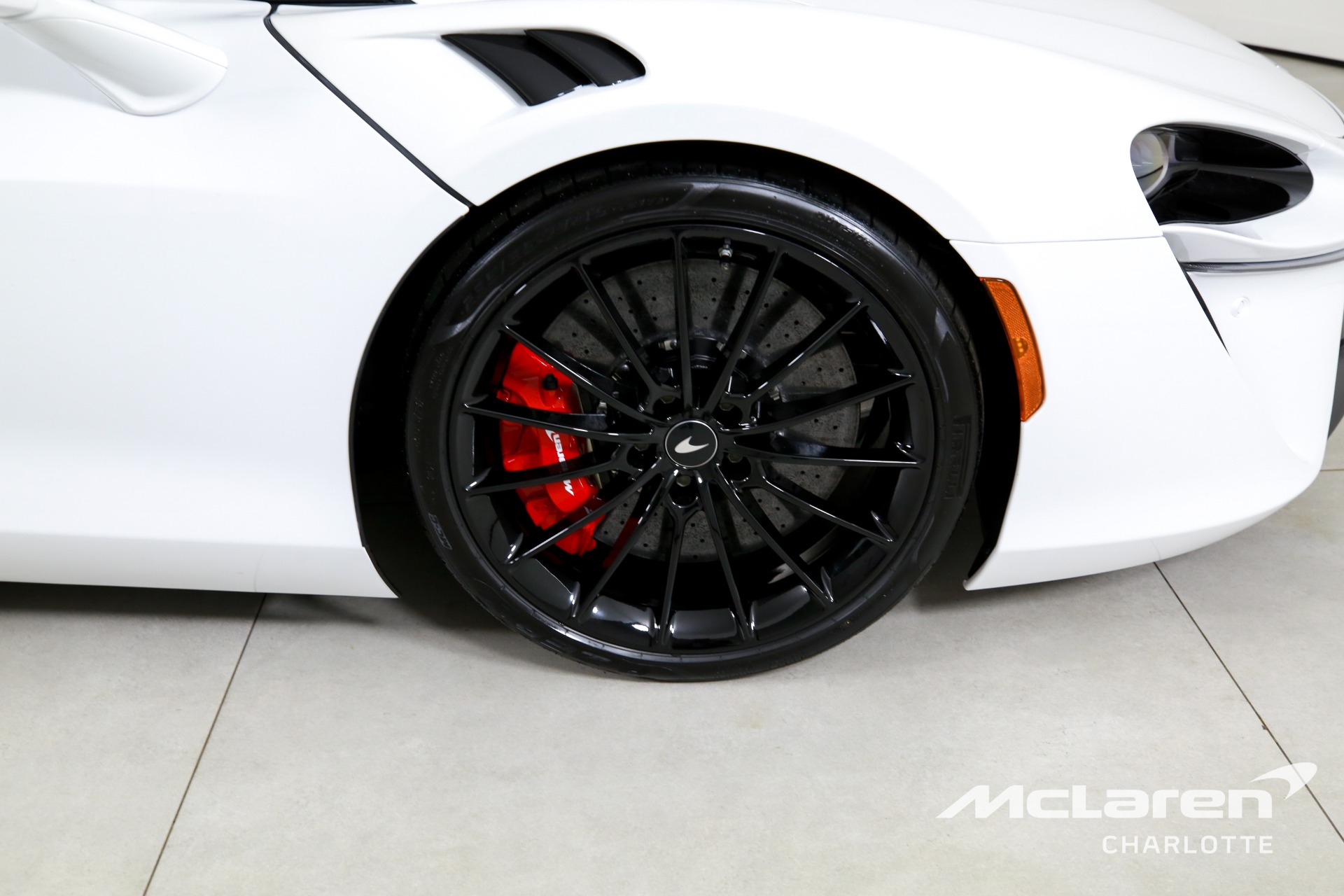 New 2025 McLaren Artura | Charlotte, NC