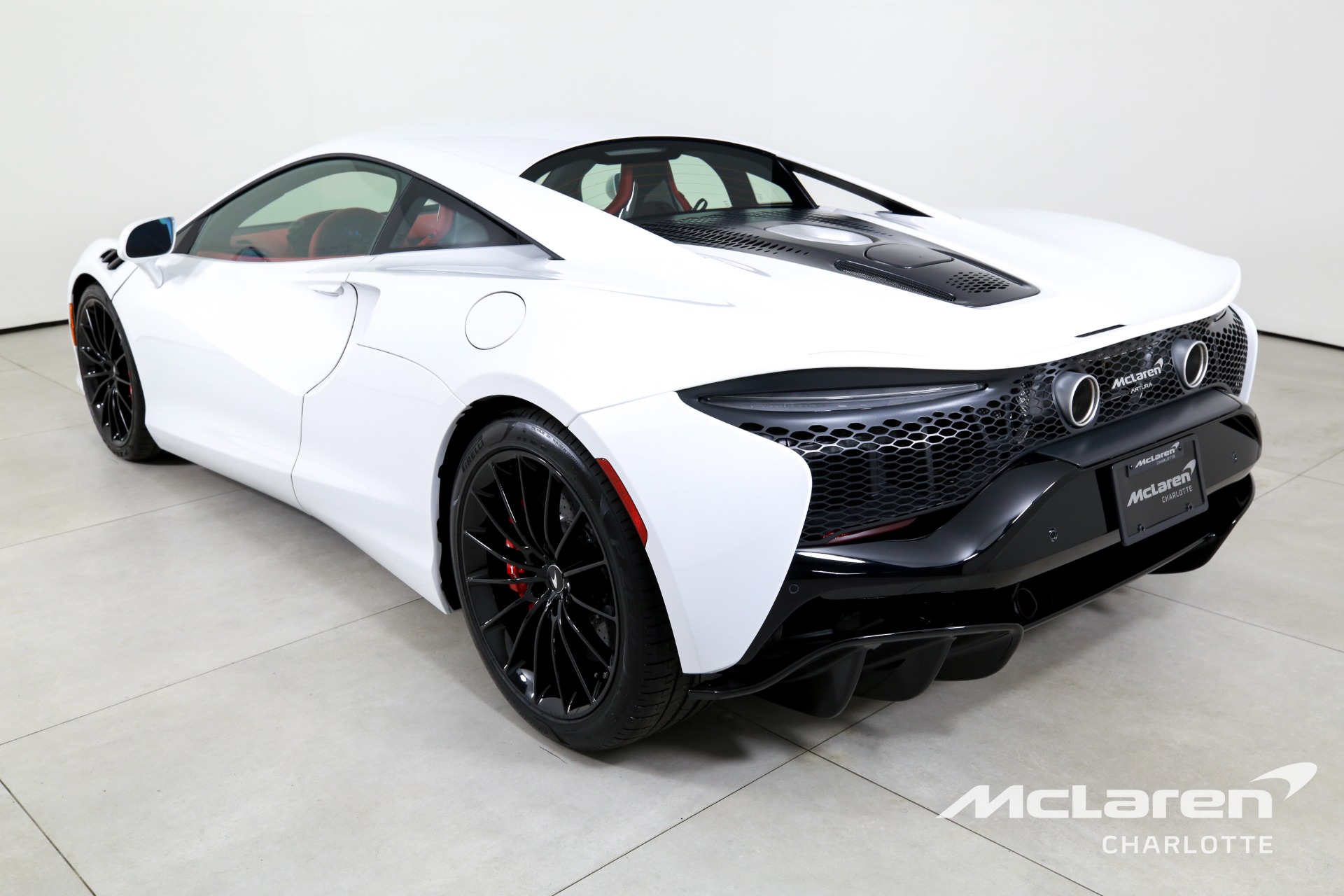 New 2025 McLaren Artura | Charlotte, NC