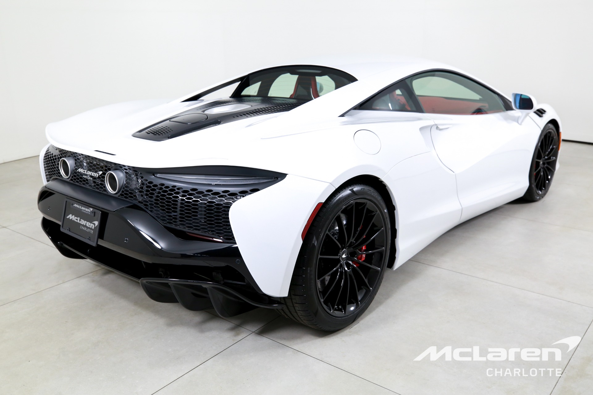 New 2025 McLaren Artura | Charlotte, NC