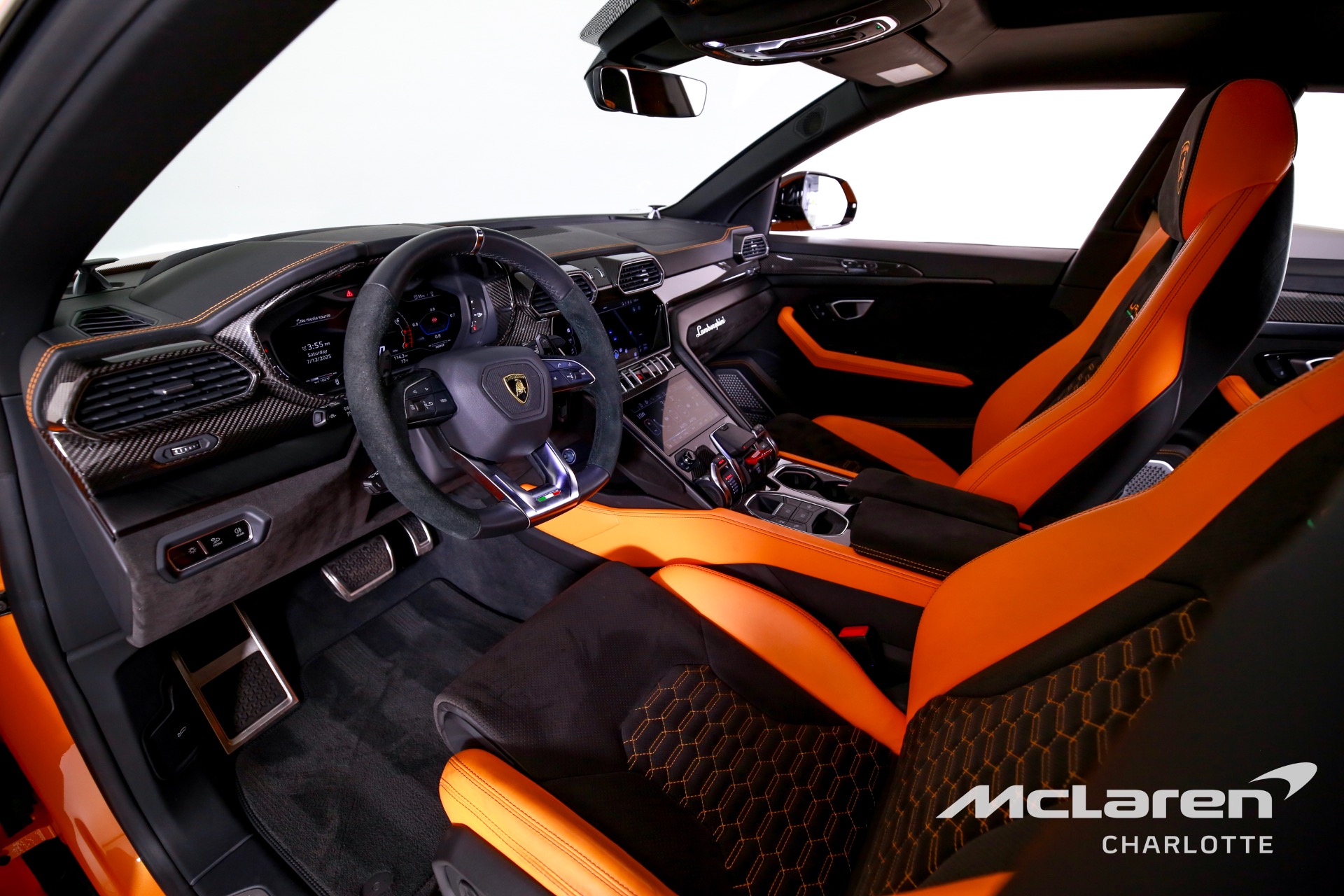 Used 2022 Lamborghini Urus | Charlotte, NC