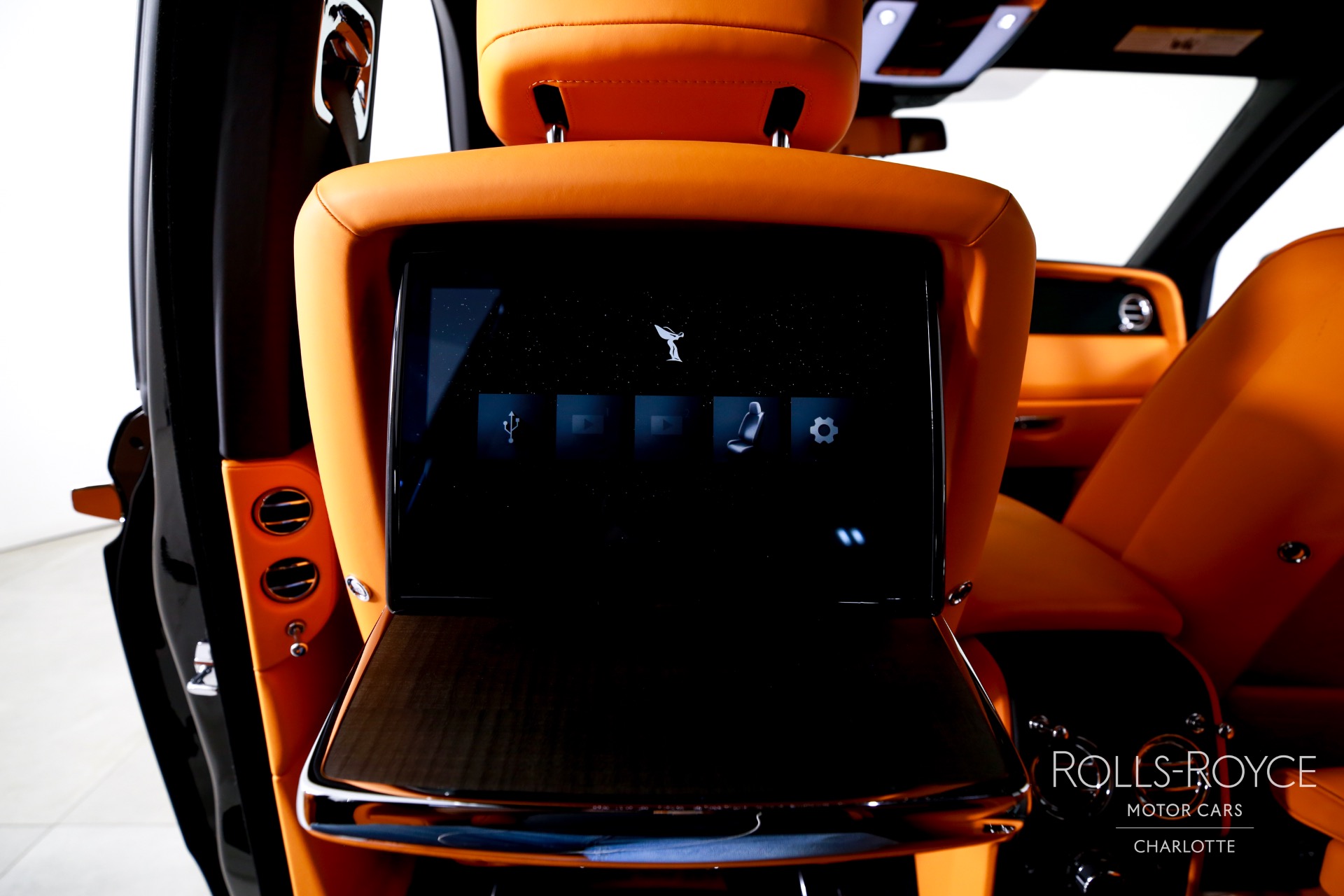 New 2025 Rolls-Royce Cullinan | Charlotte, NC