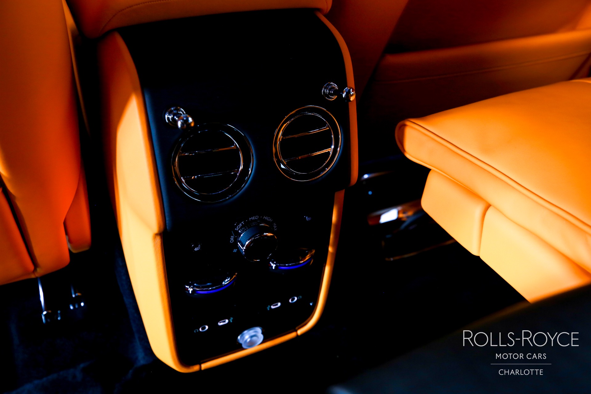 New 2025 Rolls-Royce Cullinan | Charlotte, NC