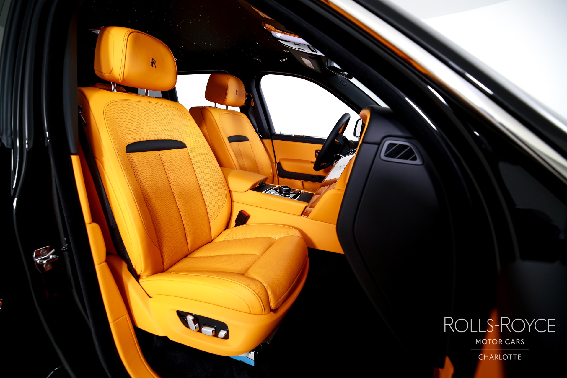 New 2025 Rolls-Royce Cullinan | Charlotte, NC