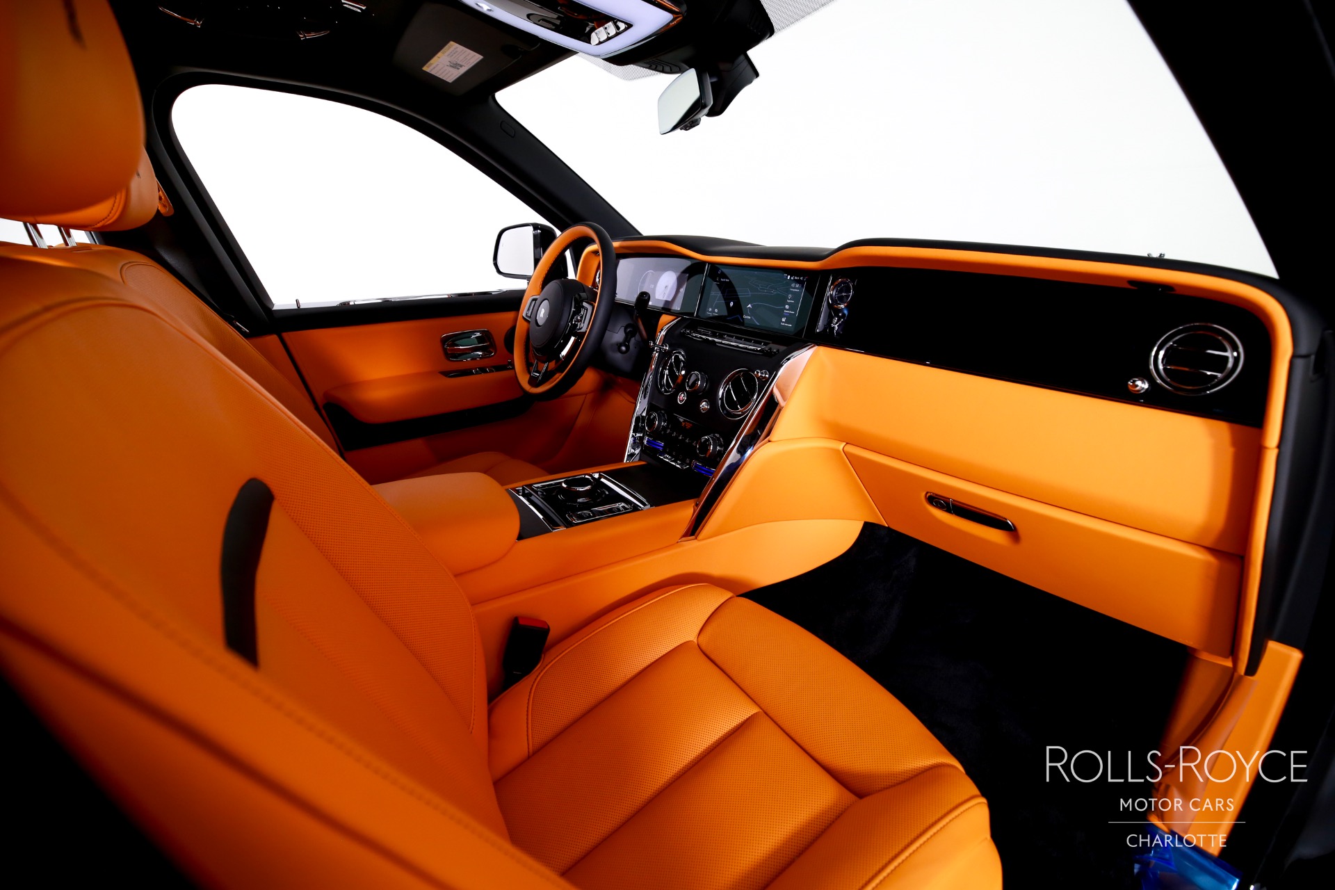 New 2025 Rolls-Royce Cullinan | Charlotte, NC