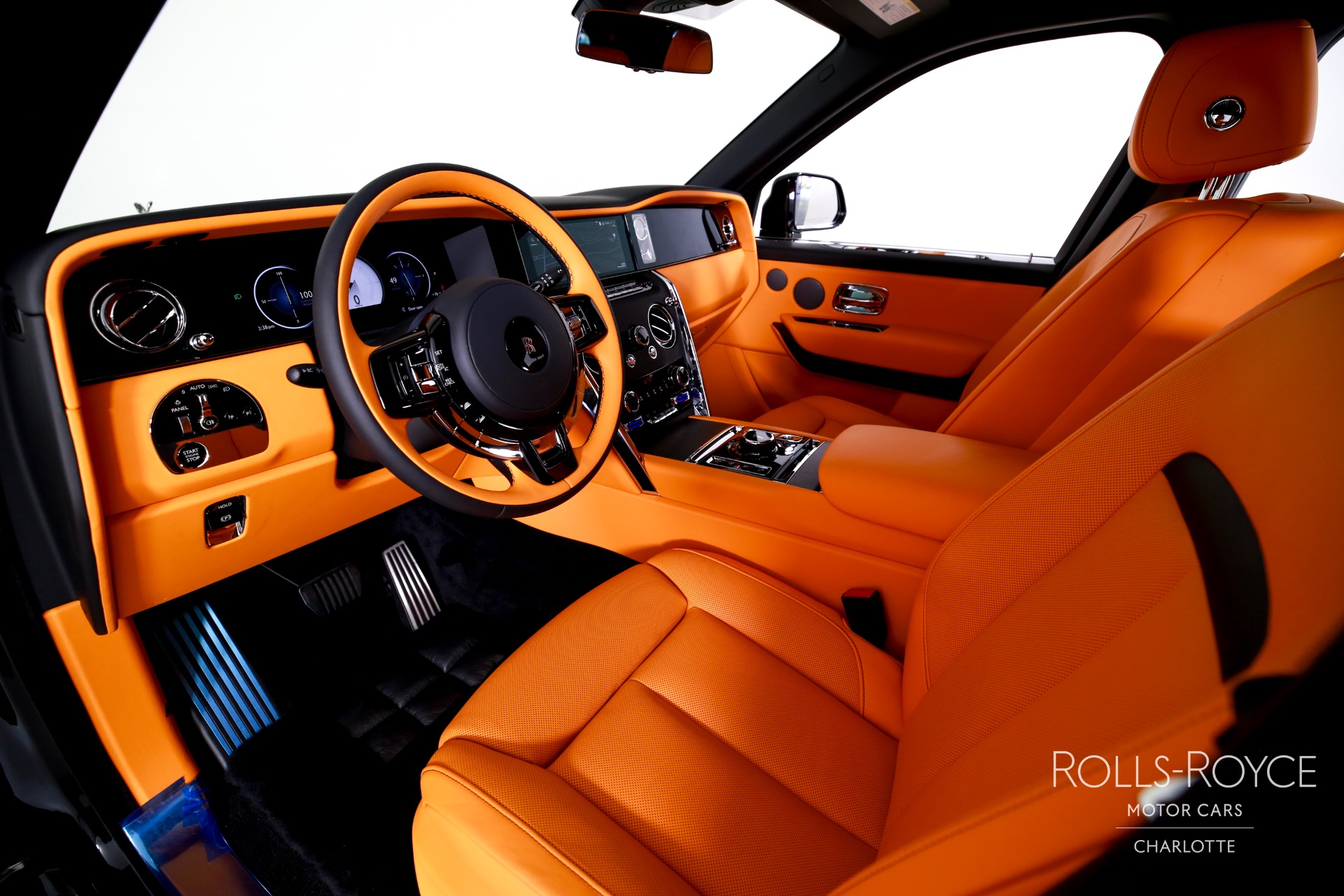 New 2025 Rolls-Royce Cullinan | Charlotte, NC