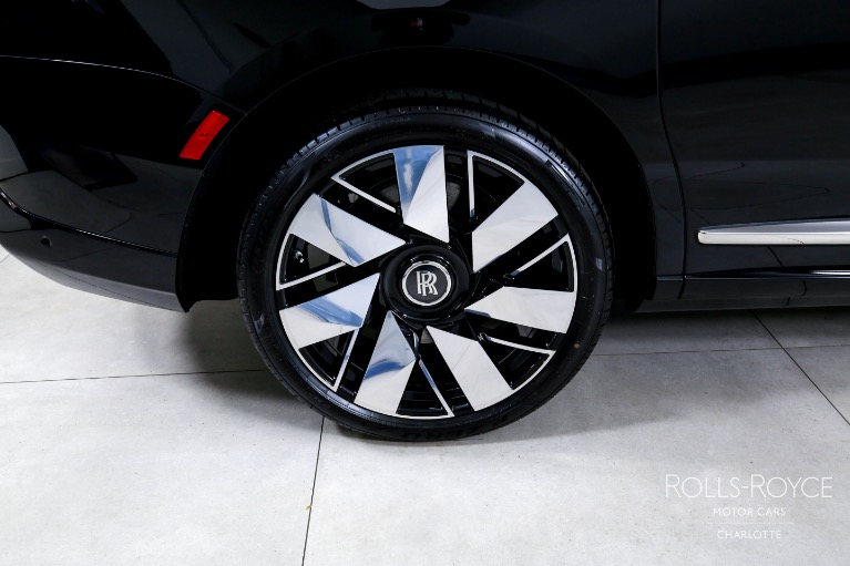 New-2025-Rolls-Royce-Cullinan