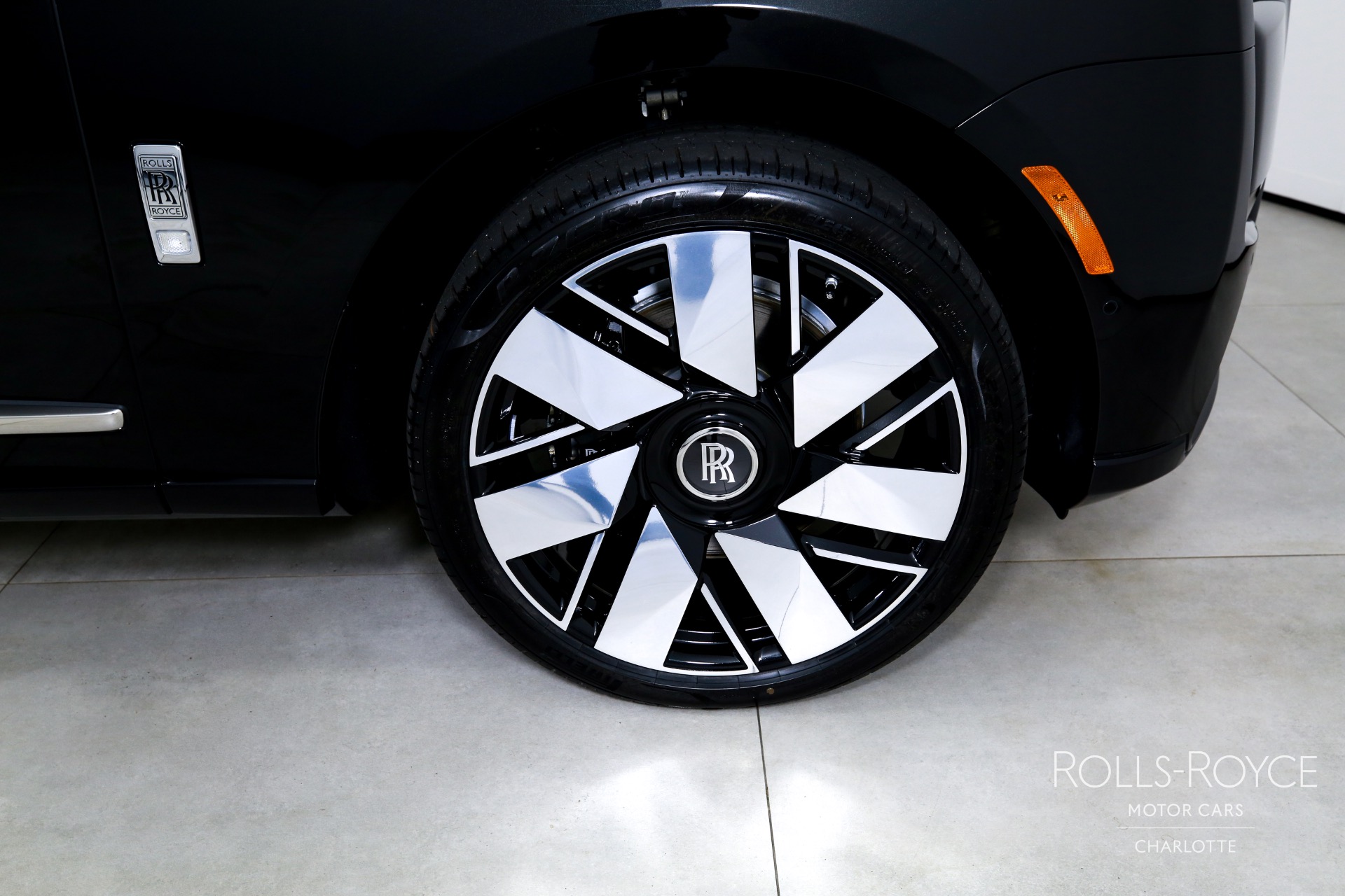 New 2025 Rolls-Royce Cullinan | Charlotte, NC