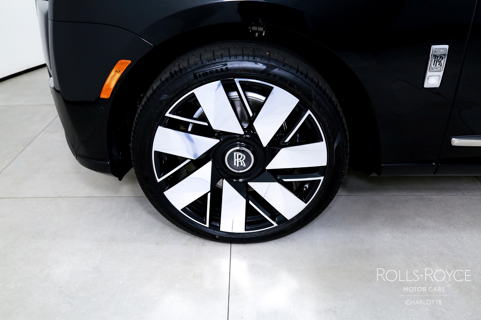 New 2025 Rolls-Royce Cullinan | Charlotte, NC
