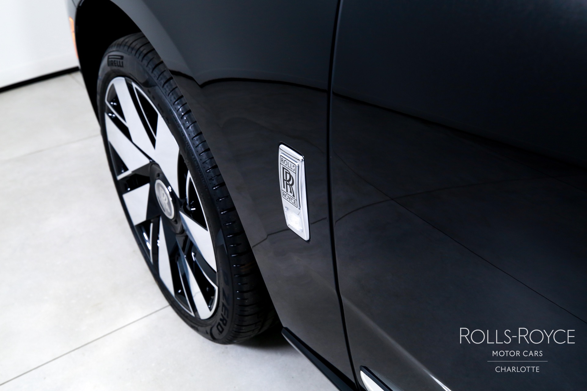 New 2025 Rolls-Royce Cullinan | Charlotte, NC