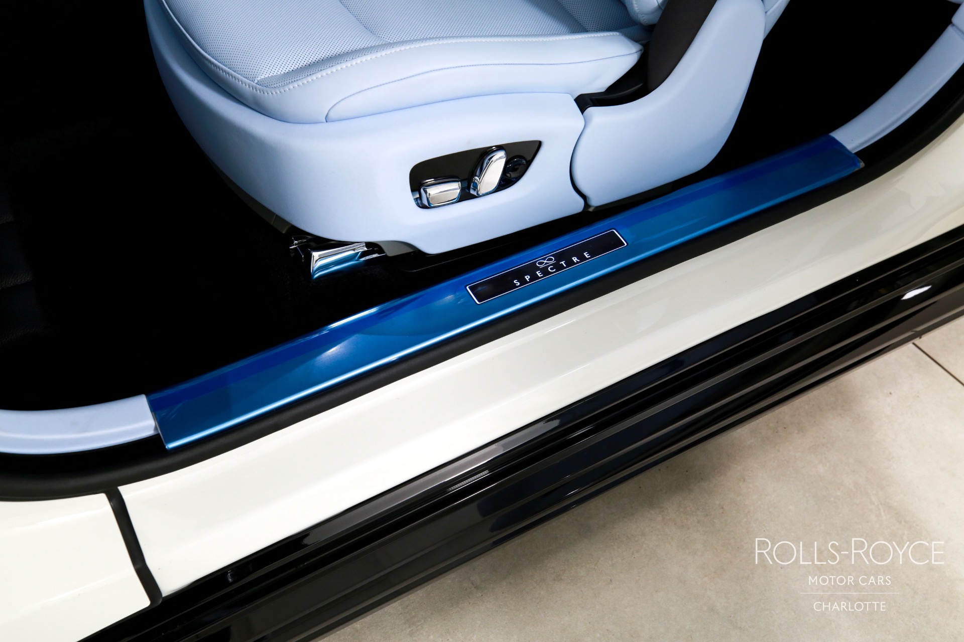 New 2025 Rolls-Royce Black Badge Spectre | Charlotte, NC
