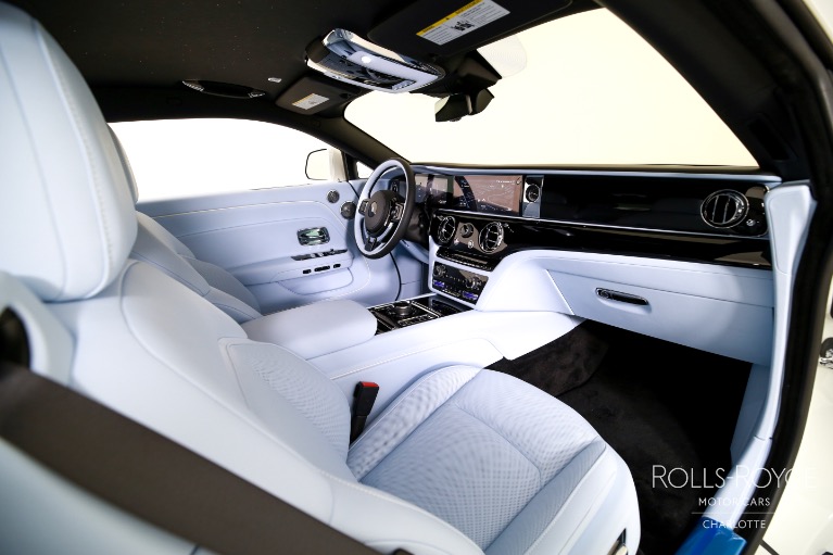New-2025-Rolls-Royce-Spectre
