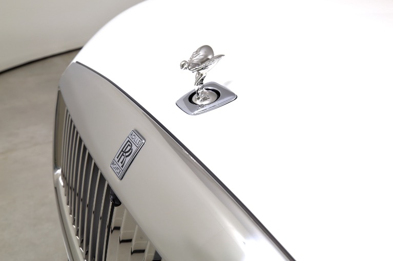 New-2025-Rolls-Royce-Spectre