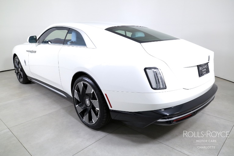 New-2025-Rolls-Royce-Spectre