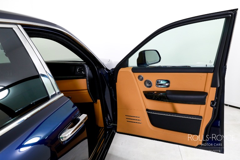 Used-2020-Rolls-Royce-Phantom