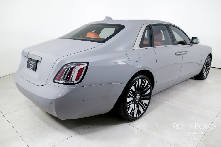New-2025-Rolls-Royce-Ghost