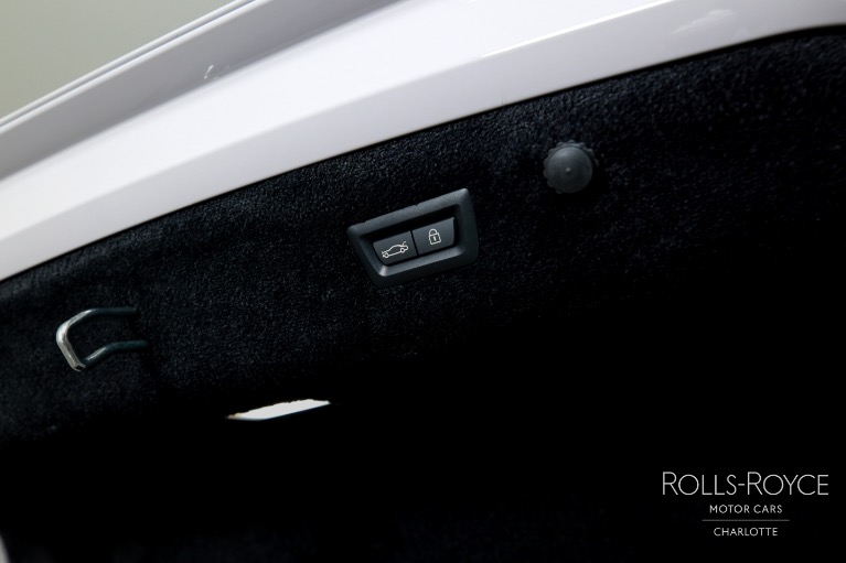 New-2025-Rolls-Royce-Ghost