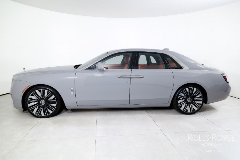 New-2025-Rolls-Royce-Ghost