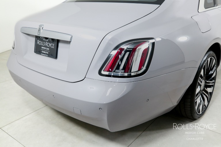 New-2025-Rolls-Royce-Ghost