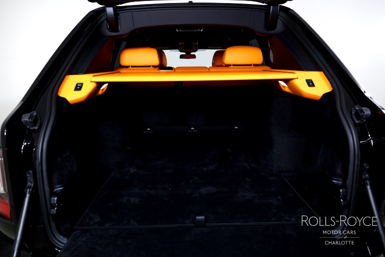 New-2025-Rolls-Royce-Black-Badge-Cullinan