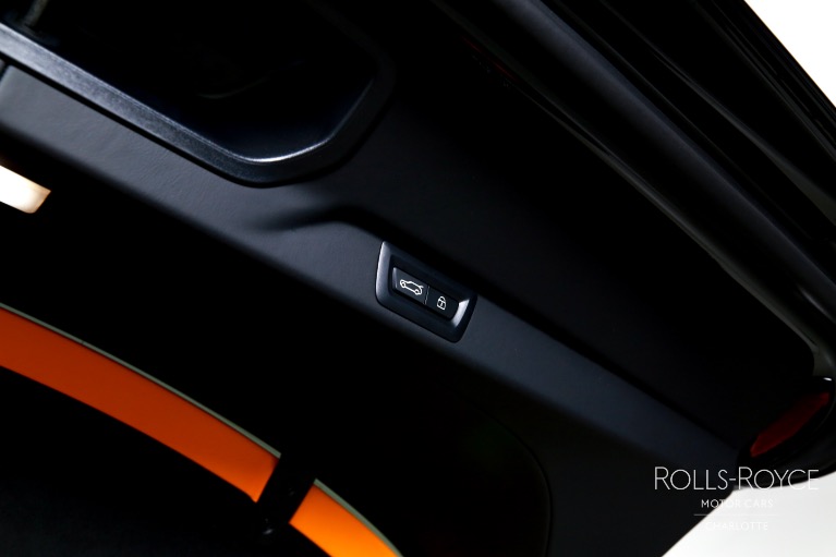 New-2025-Rolls-Royce-Black-Badge-Cullinan