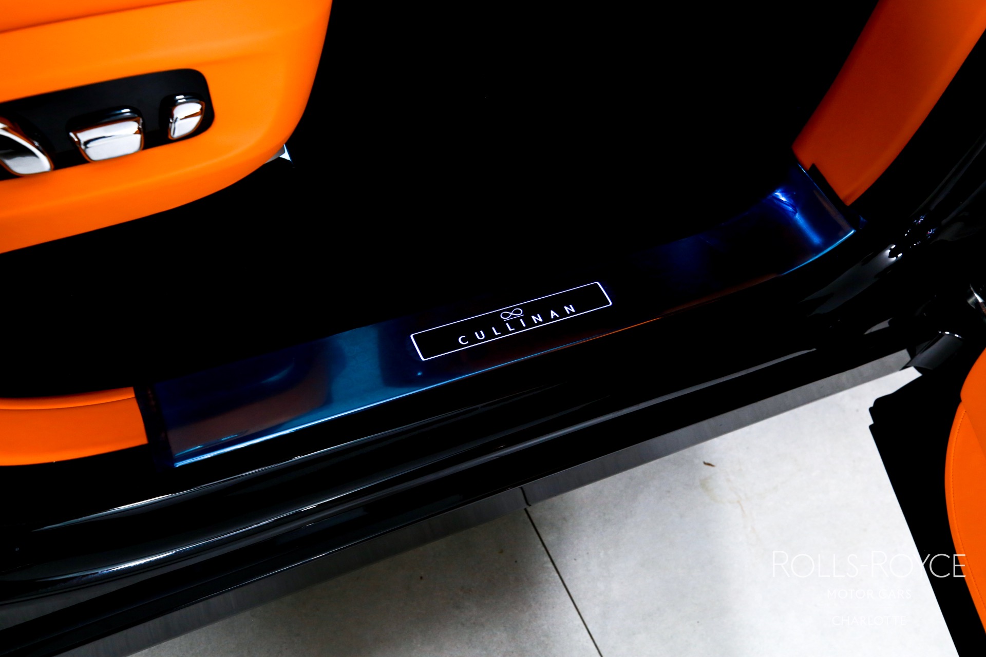 New 2025 Rolls-Royce Black Badge Cullinan  | Charlotte, NC