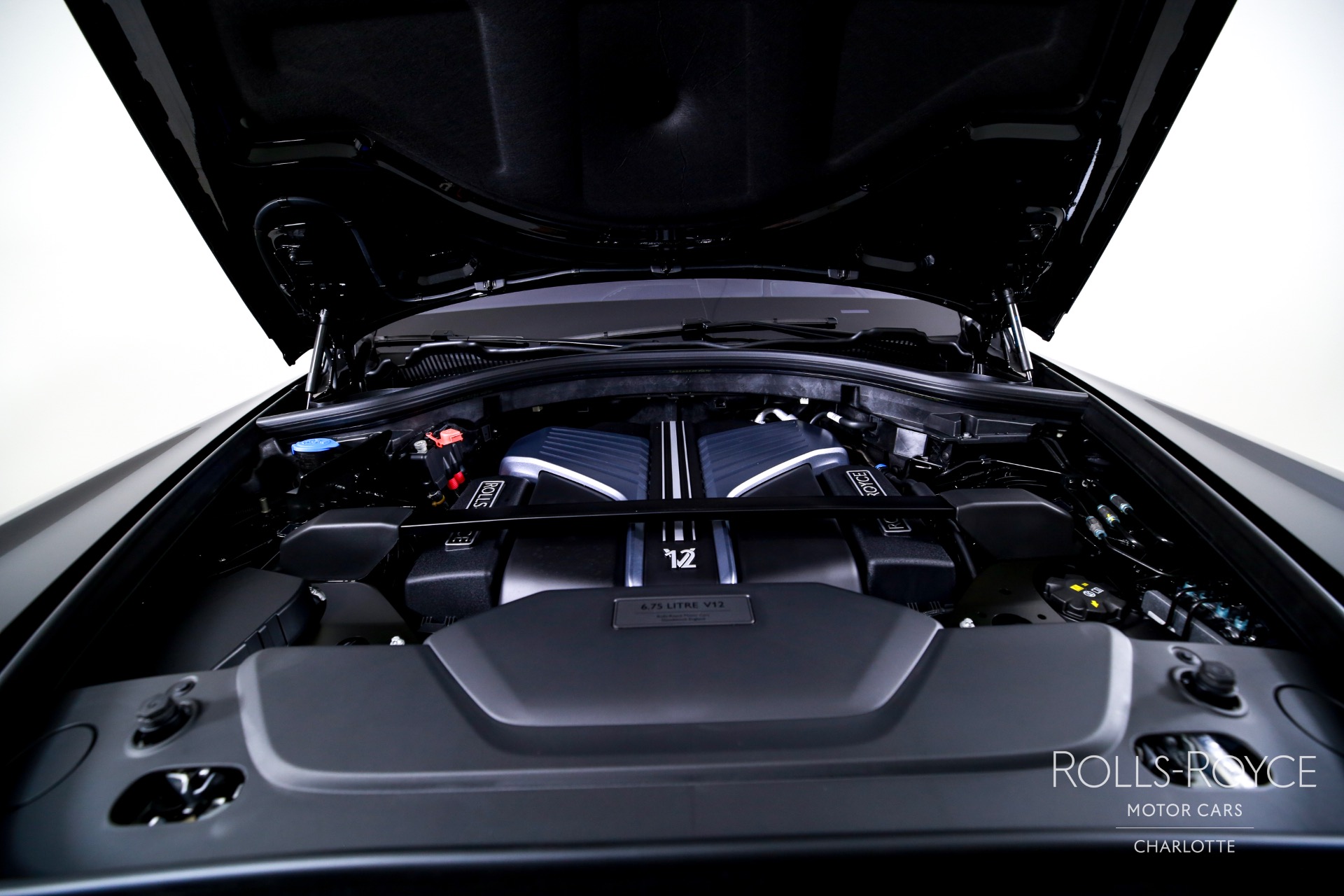 New 2025 Rolls-Royce Black Badge Cullinan  | Charlotte, NC