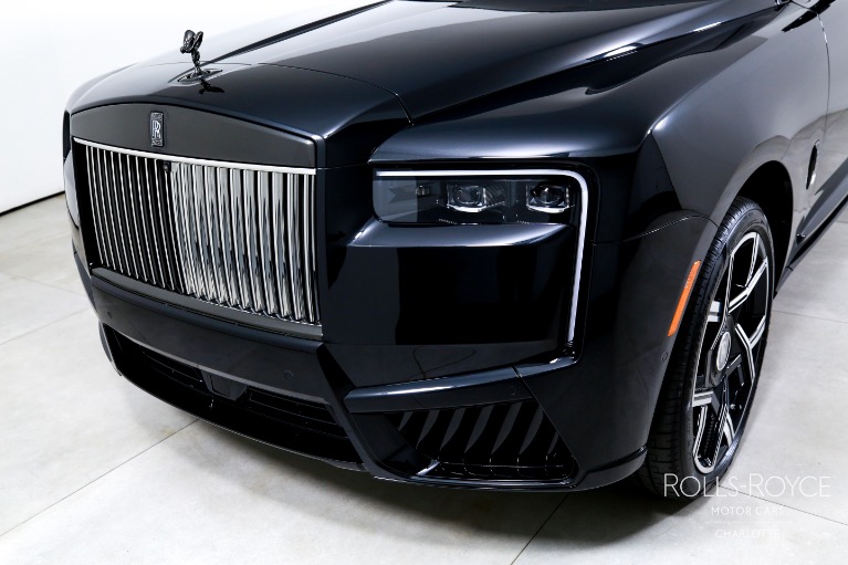 New-2025-Rolls-Royce-Black-Badge-Cullinan