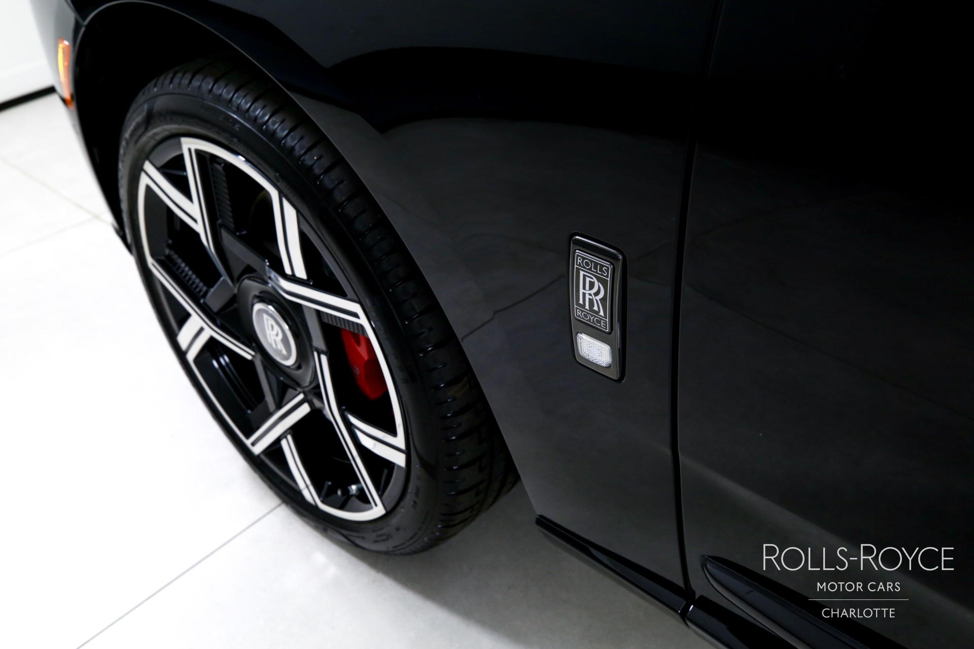 New 2025 Rolls-Royce Black Badge Cullinan  | Charlotte, NC