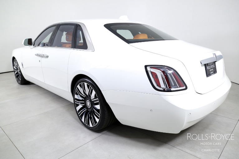 New-2025-Rolls-Royce-Ghost
